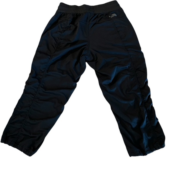 The North Face Women’s Black Athletic Capri Pants Size Small - Picture 2 of 11